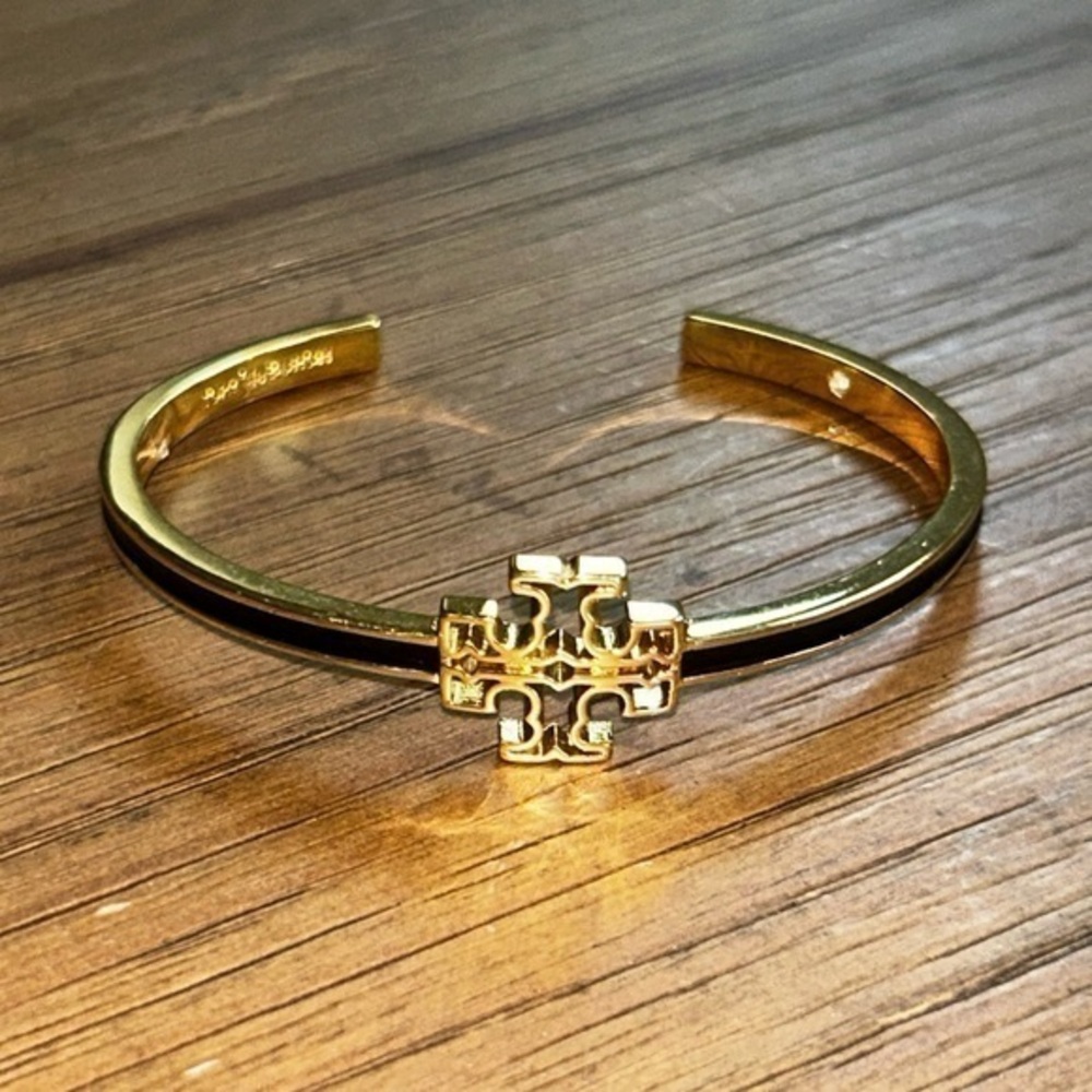 Tory Burch BRITTEN Enamel cuff Bracelet BLACK